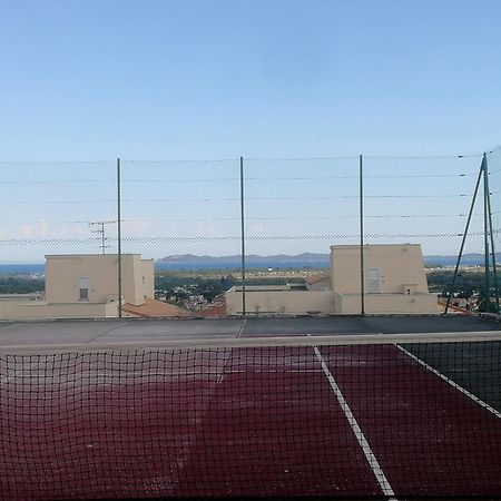 Studio Climatise Dans Residence Avec Piscine Et Tennis 耶尔 外观 照片