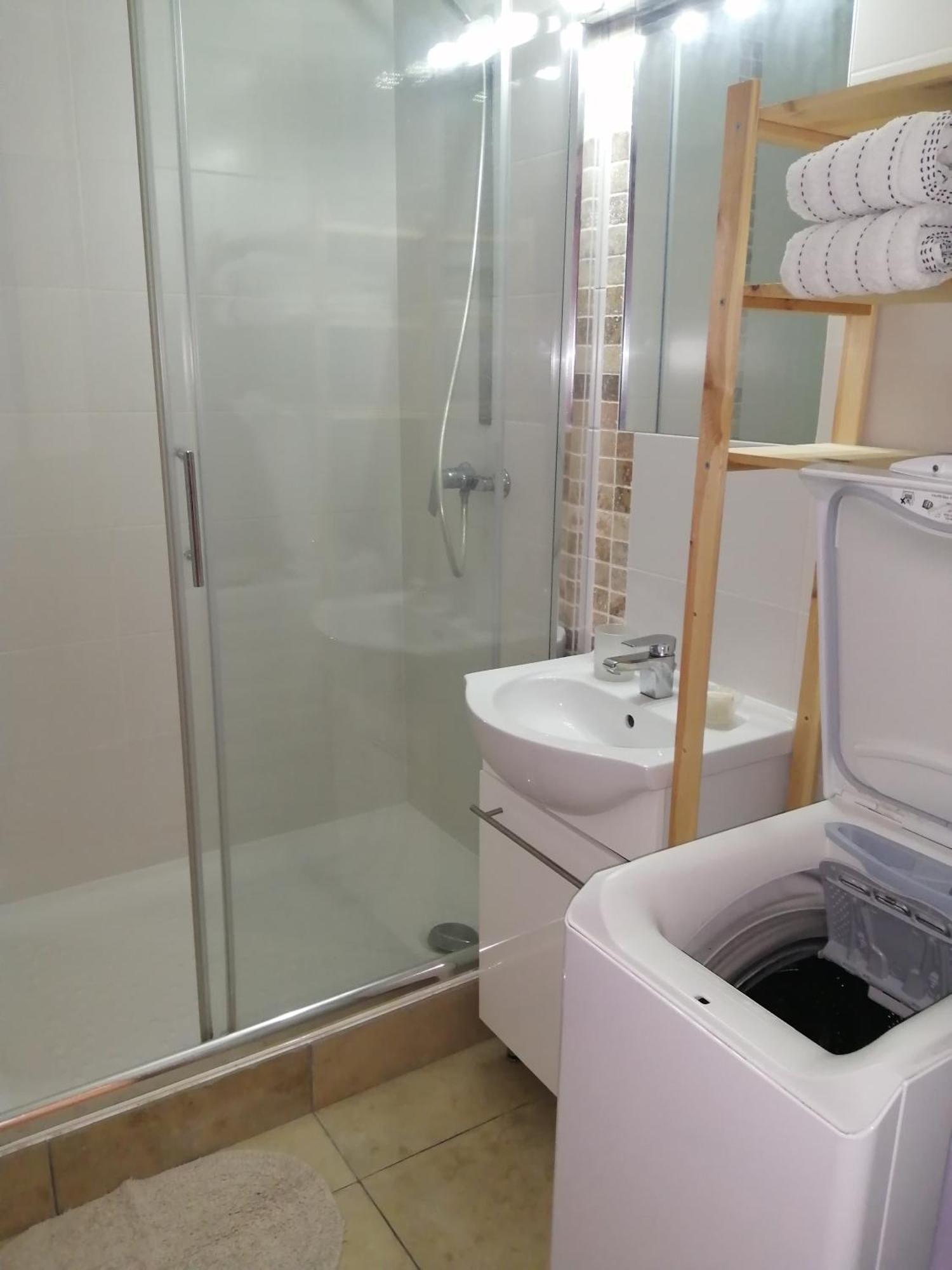 Studio Climatise Dans Residence Avec Piscine Et Tennis 耶尔 外观 照片
